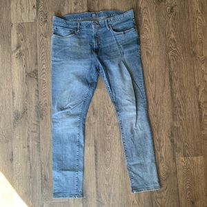 medium wash gap skinny jeans
